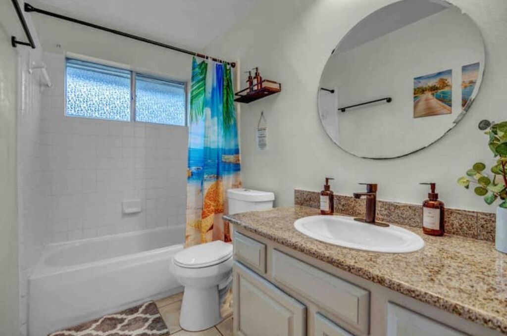 Photo of Bathroom in Mission Glen Estates