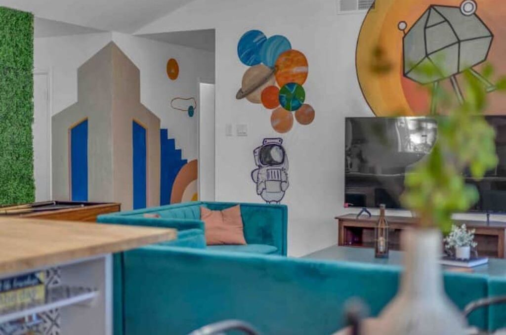 Photo of Livingroom in Westbury