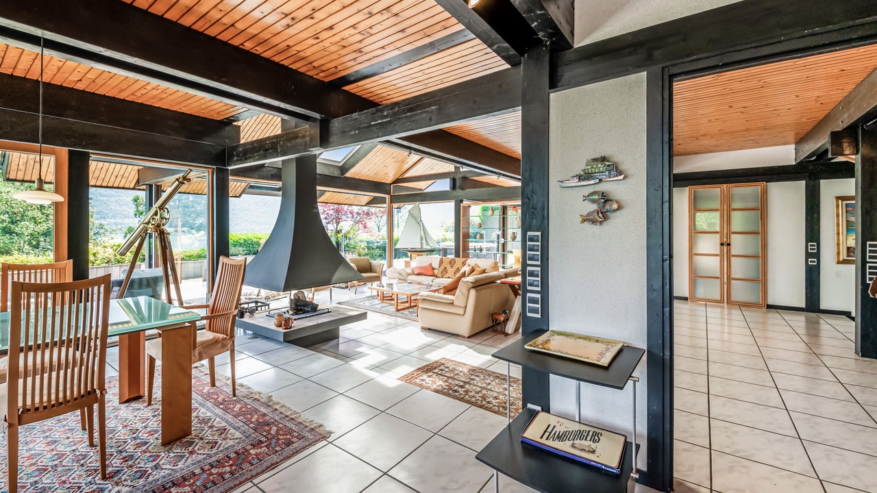 Photo of Others in Bredannaz