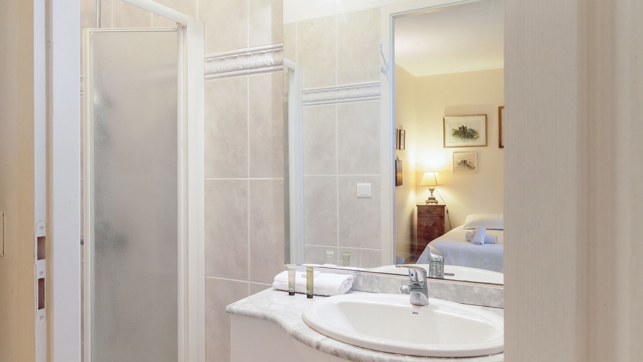 Photo of Bathroom in Saint-Georges-d'Oleron