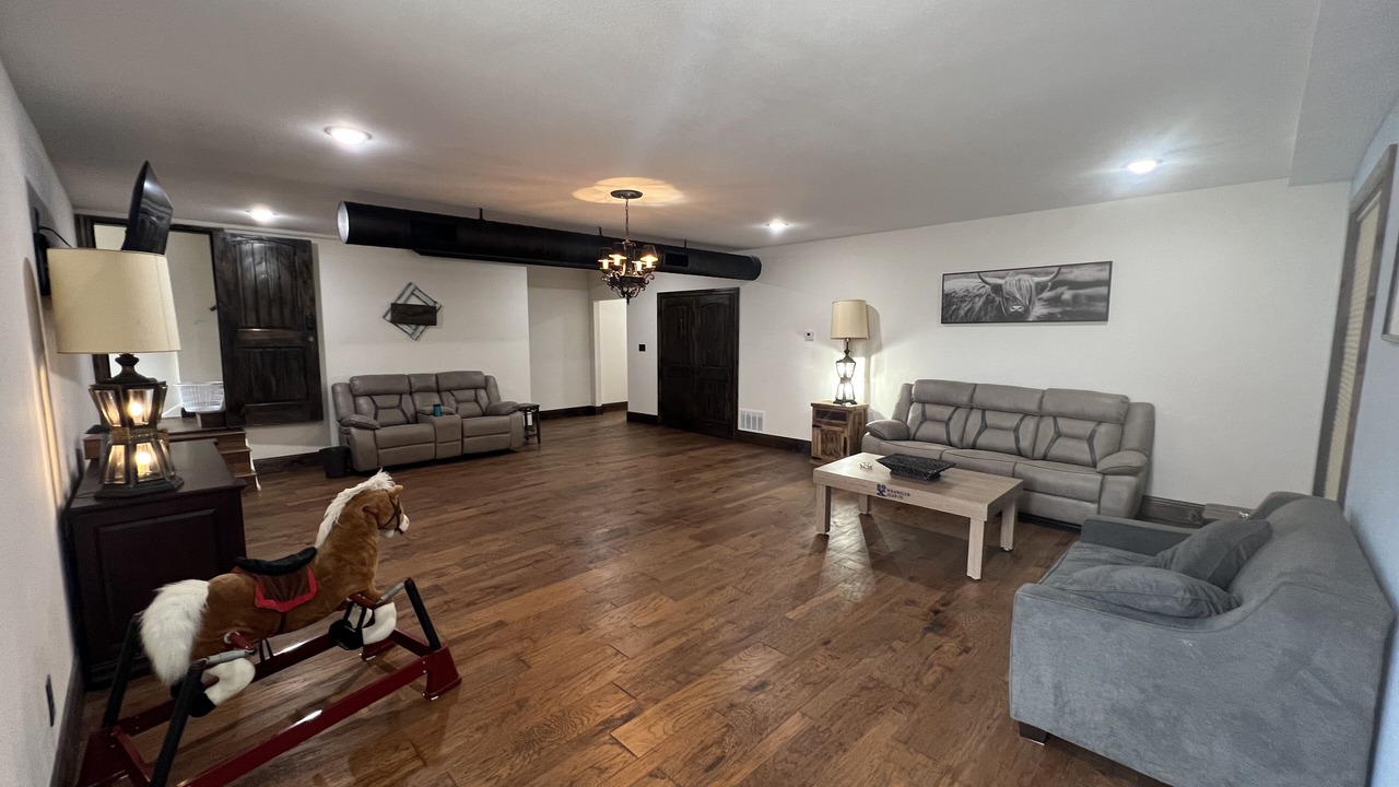 Photo of Livingroom in Vernon