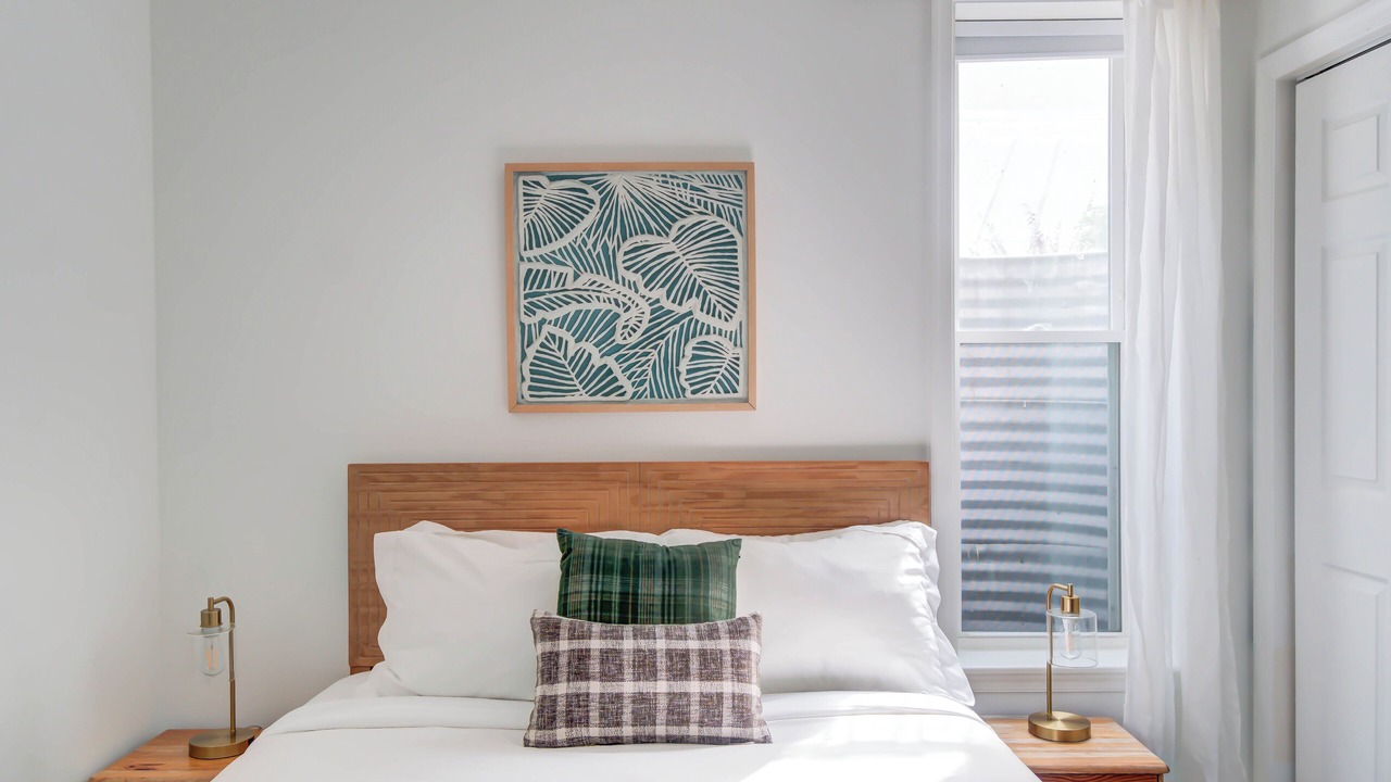 Photo of Bedroom in Lower Central NE