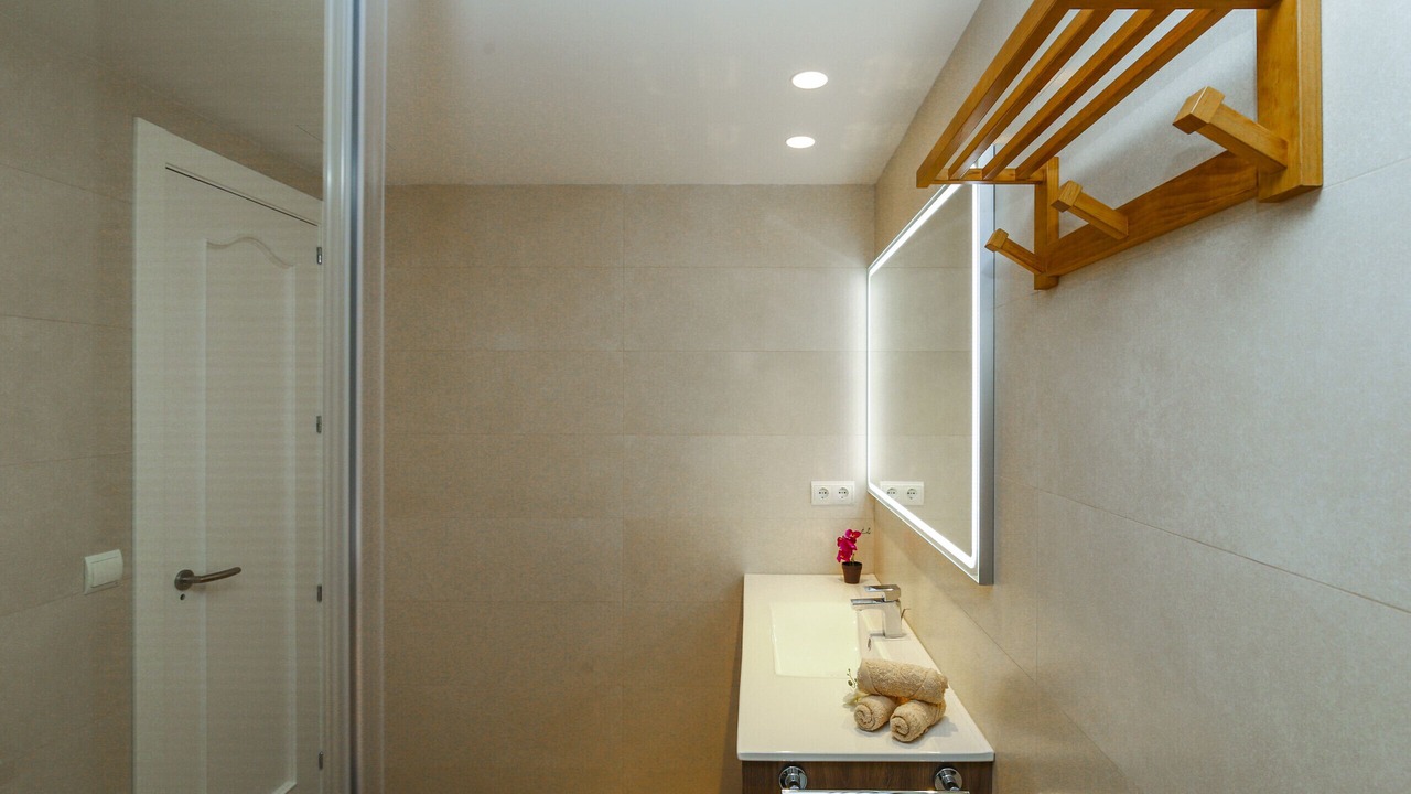 Photo of Bathroom in Salou City Centre
