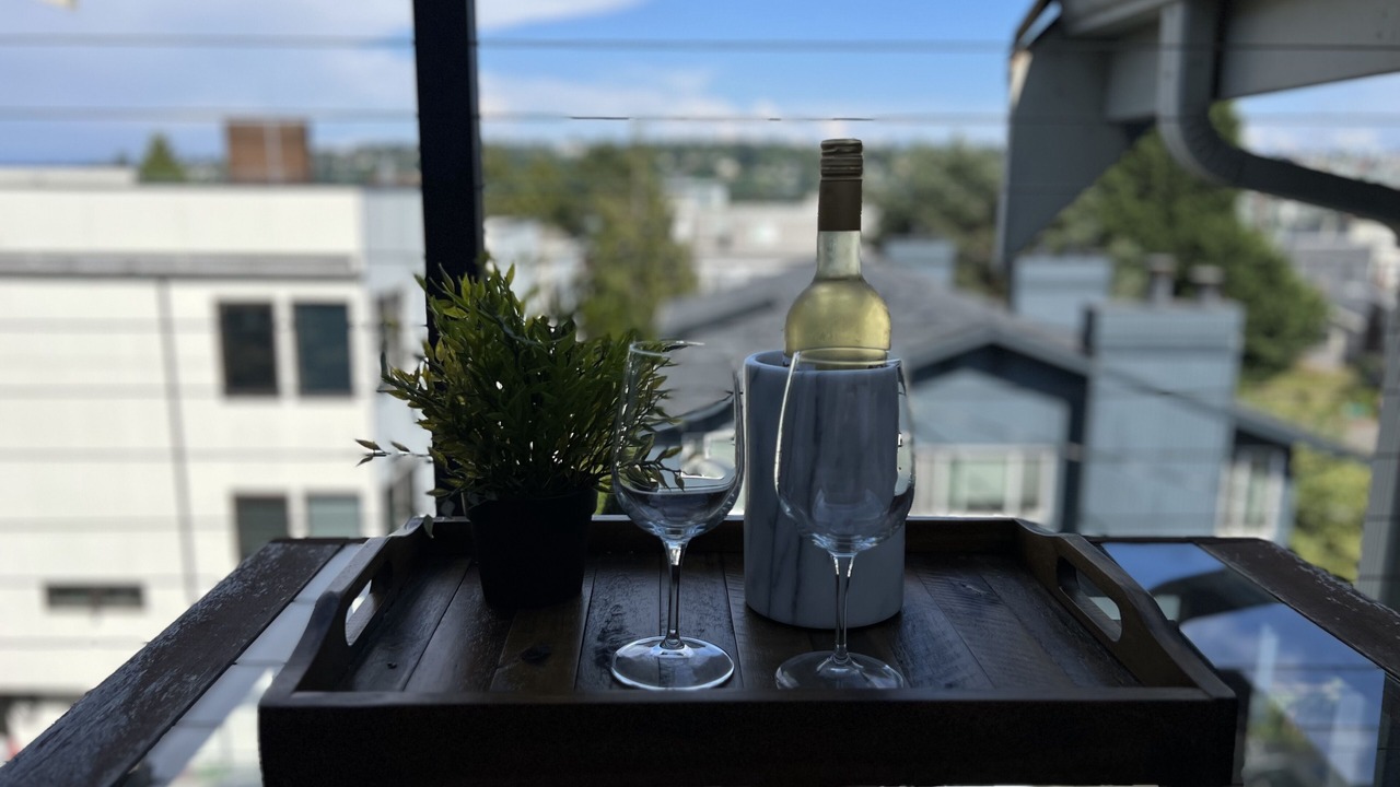 Photo of Others in East Queen Anne