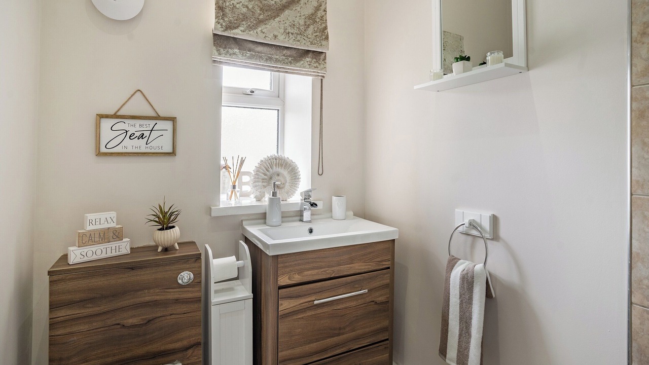 Photo of Bathroom in Trecynon