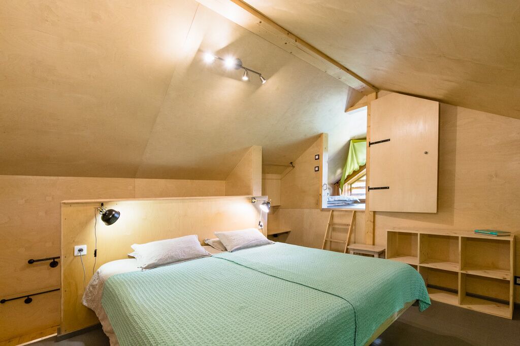 Photo of Bedroom in Yenne