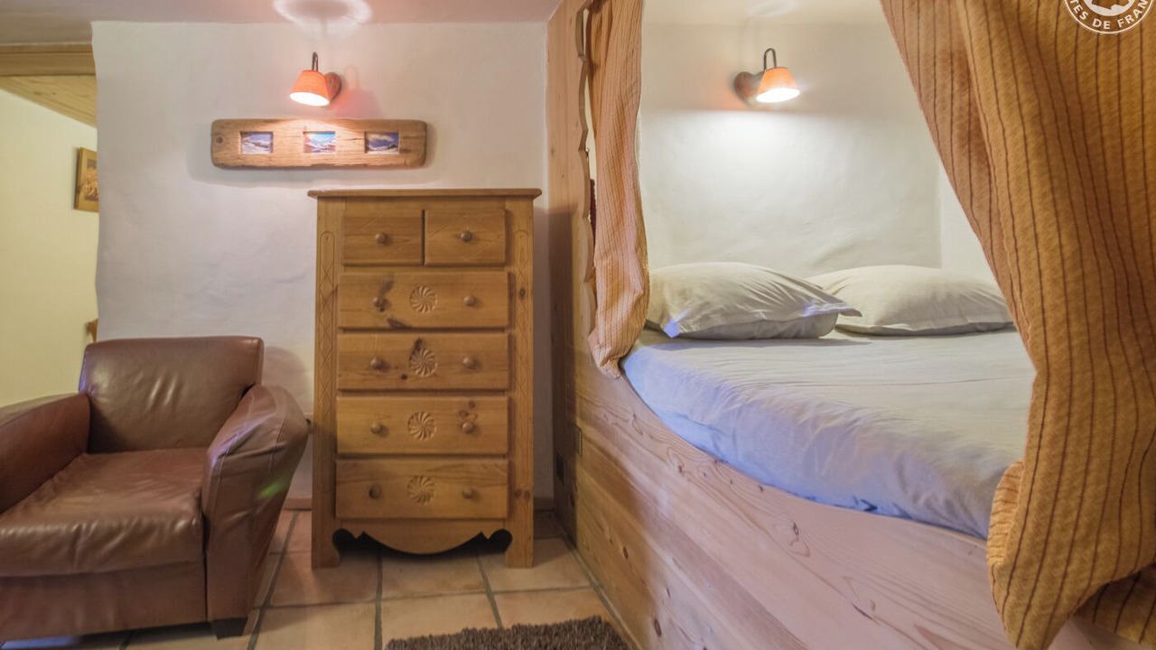 Photo of Bedroom in Seez