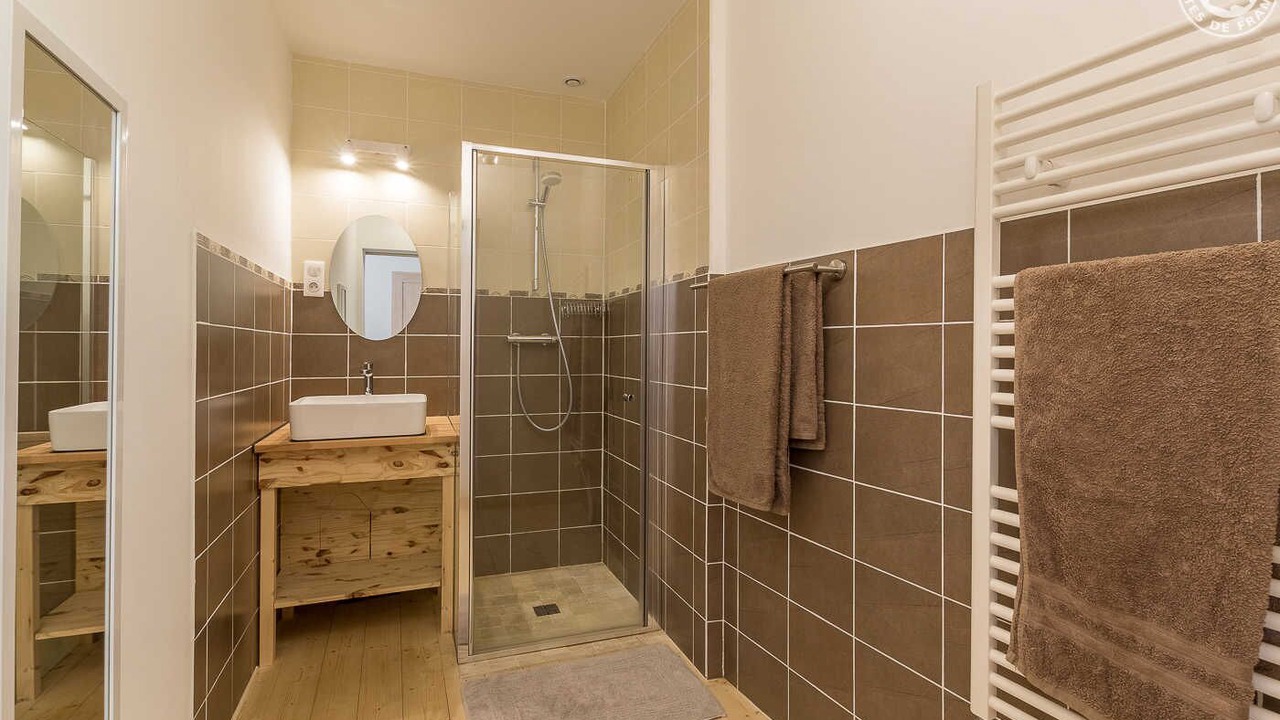 Photo of Bathroom in Saint-Pierre-d'Entremont