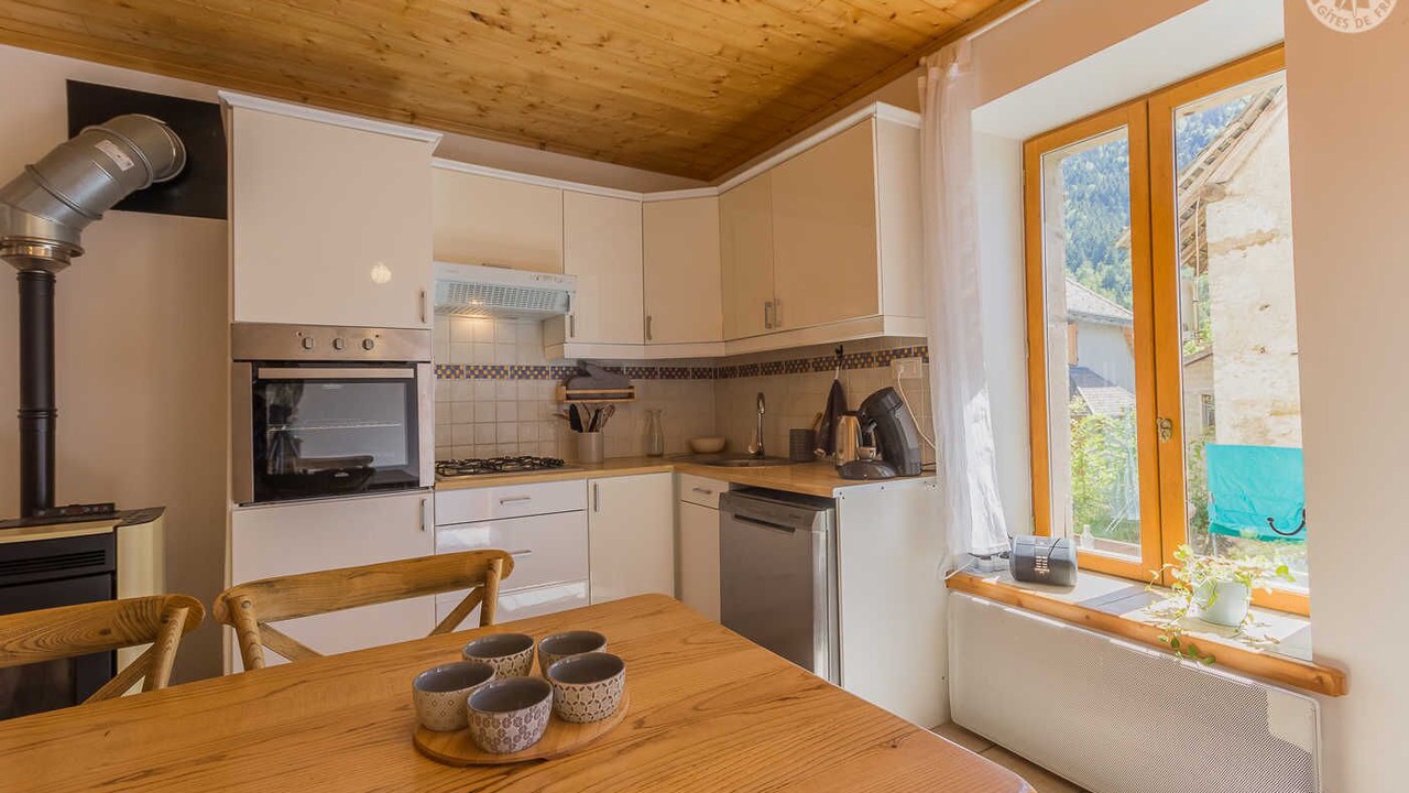 Photo of Kitchen in Saint-Meme d'en Haut