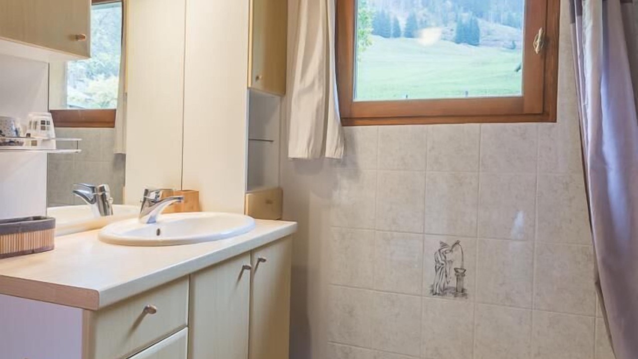 Photo of Bathroom in Hauteluce