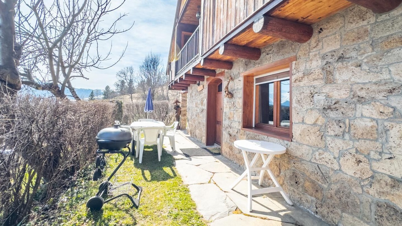 Photo of Outdoor in Jarrier