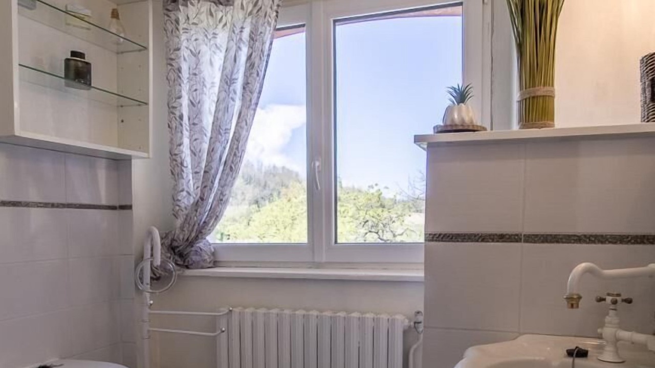 Photo of Bathroom in Viviers-du-Lac