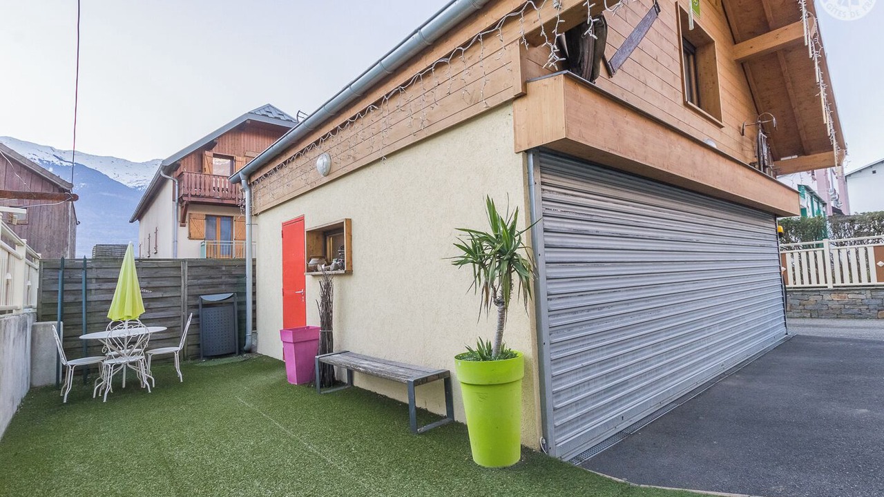 Photo of Outdoor in Frontenex