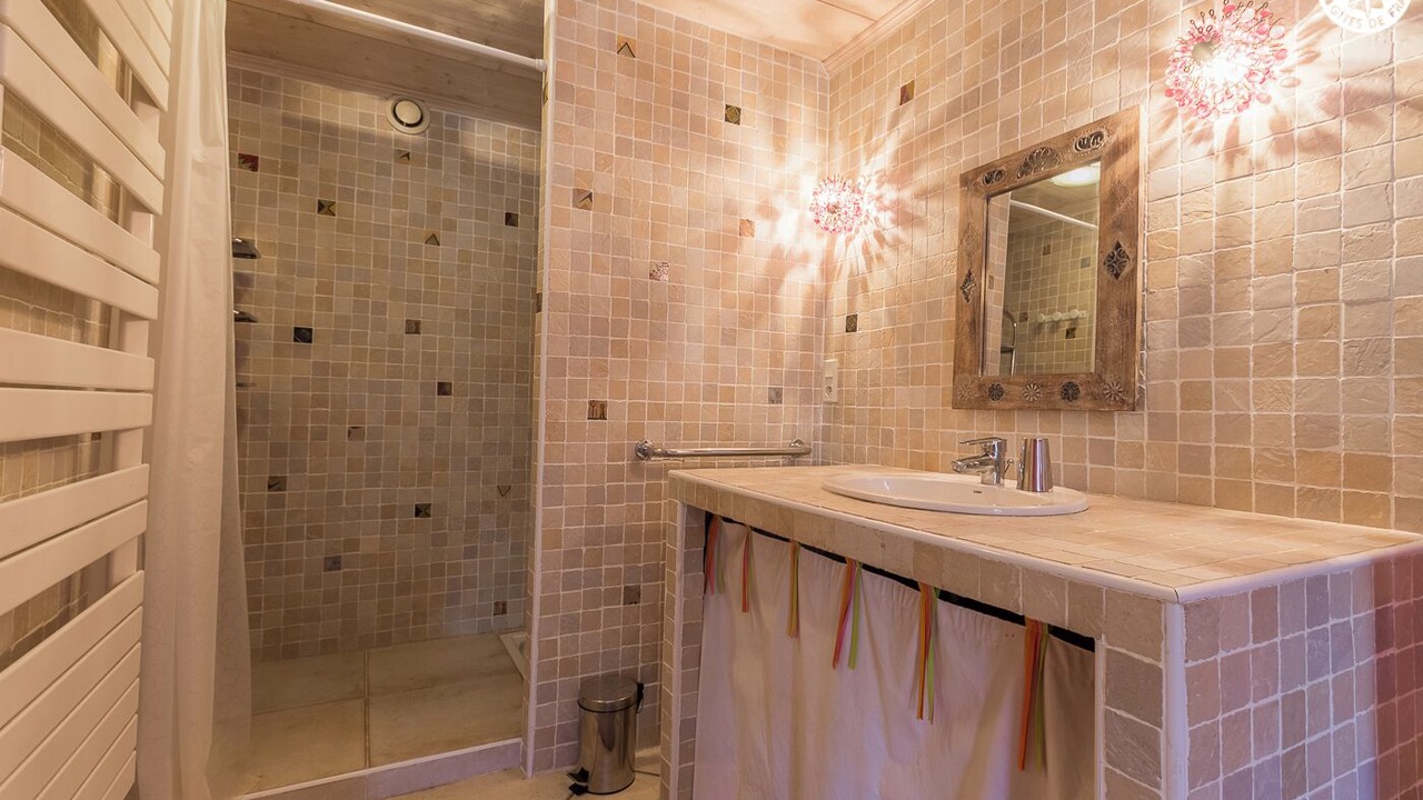 Photo of Bathroom in Albiez-le-Vieux