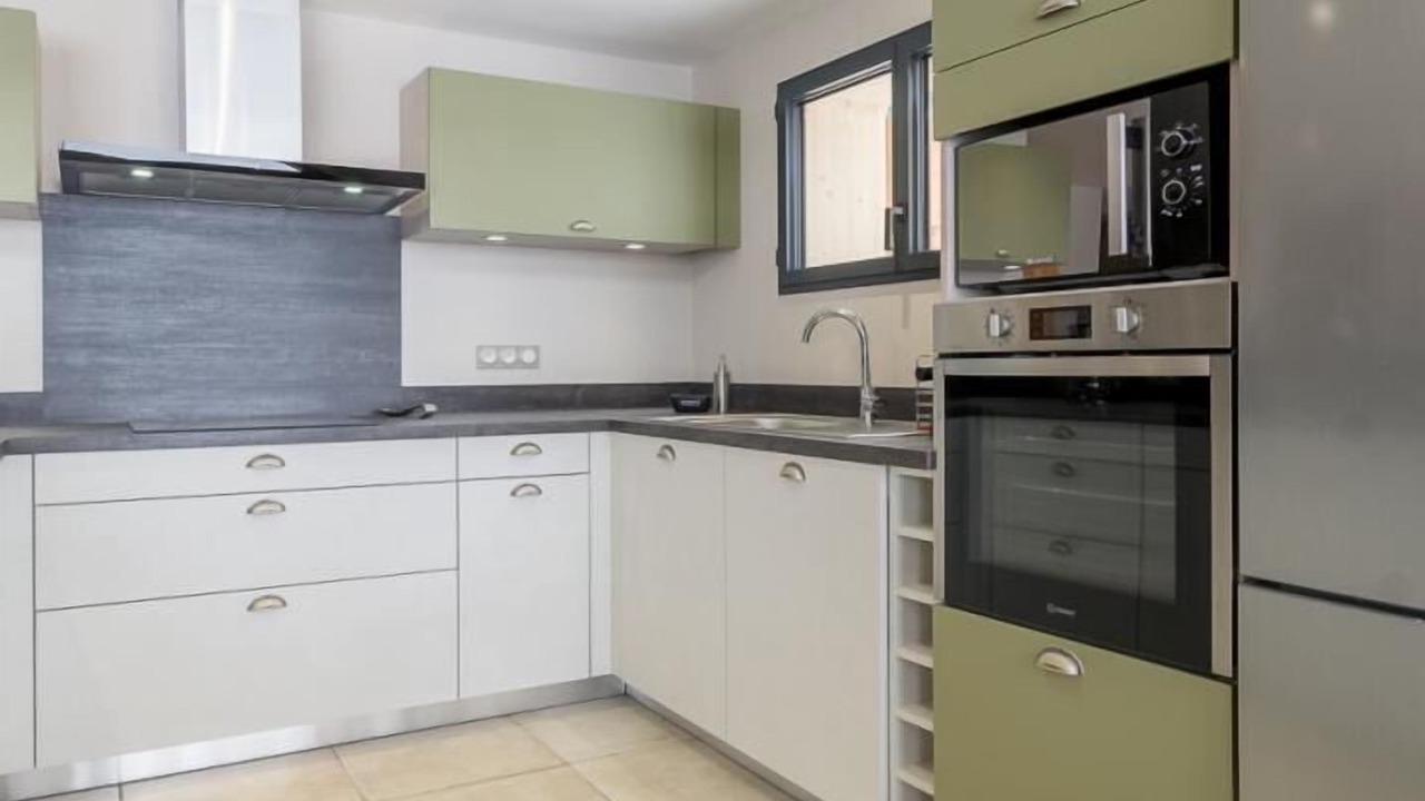 Photo of Kitchen in Les Deserts
