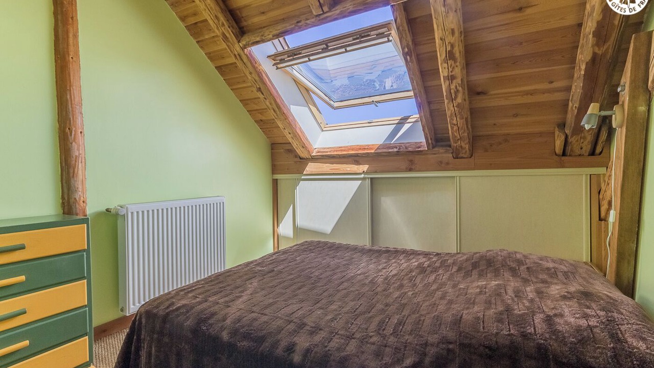 Photo of Bedroom in Albiez-le-Vieux