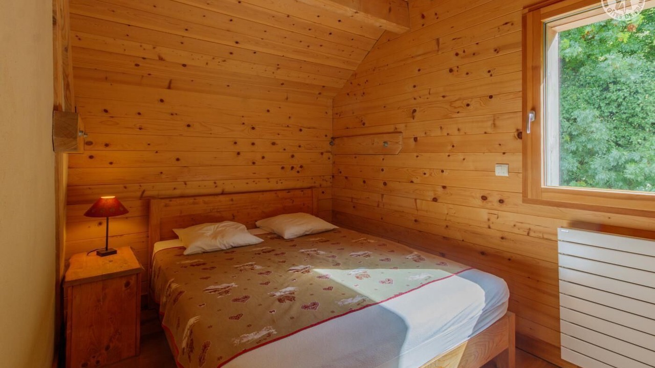 Photo of Bedroom in Montagnole