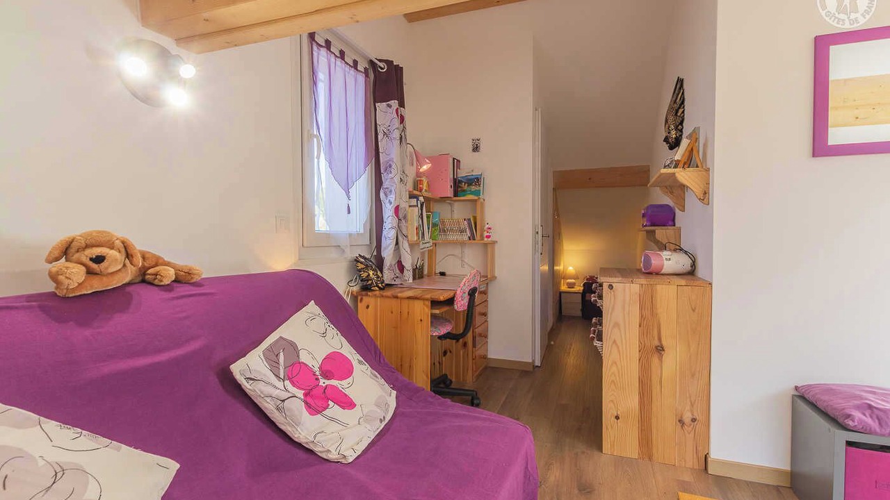 Photo of Bedroom in Dullin