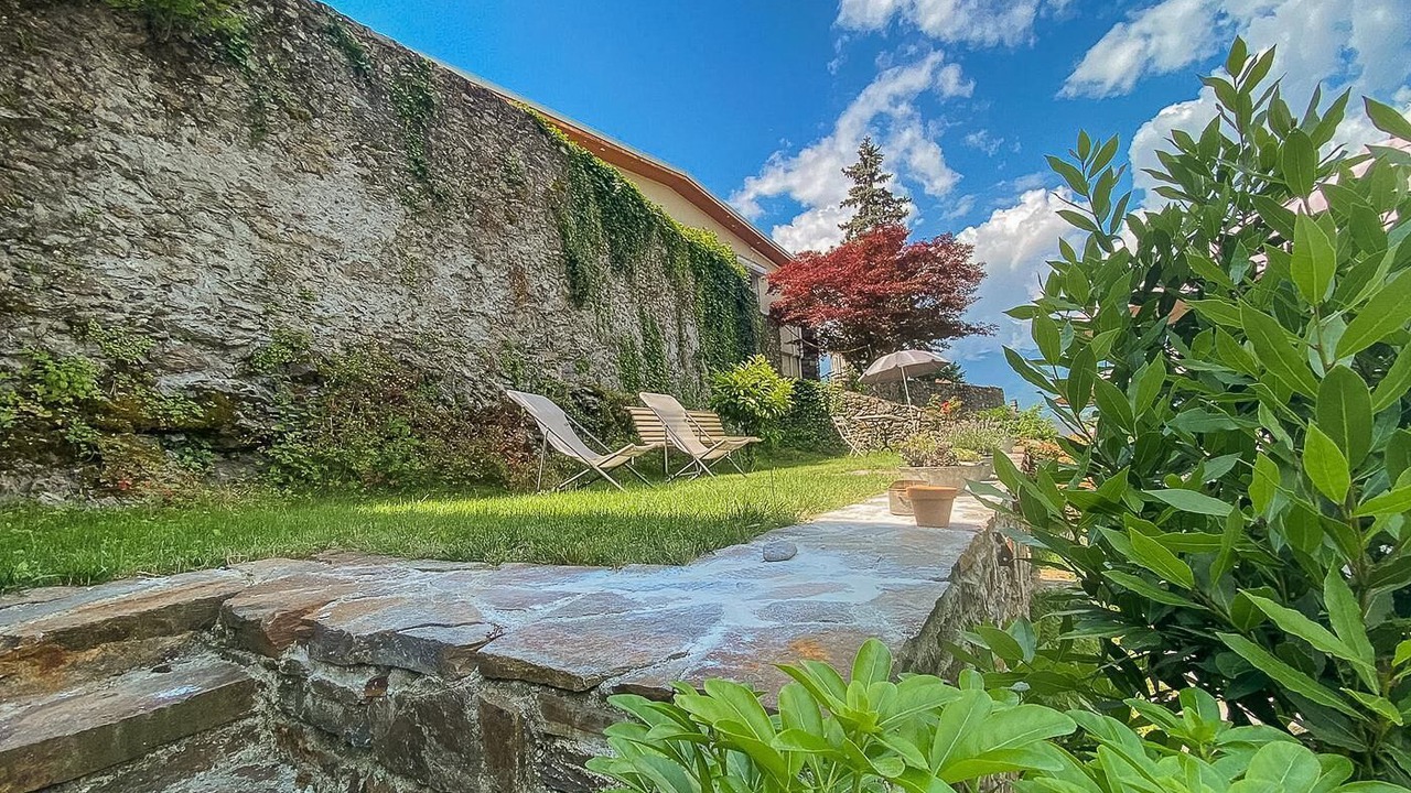 Photo of Patio Balcony in Albertville