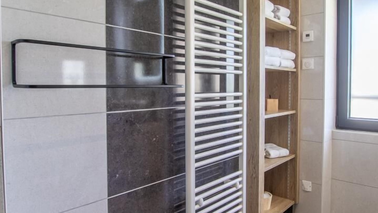 Photo of Bathroom in Nances