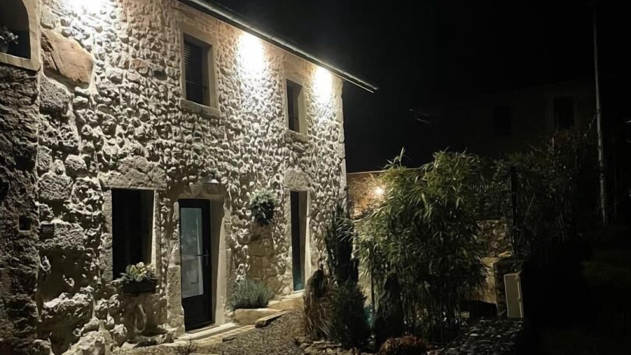 Photo of Outdoor in Nances