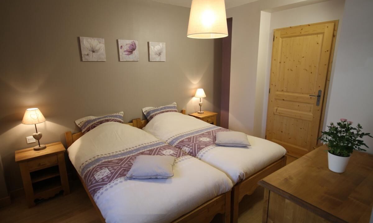 Photo of Bedroom in Albiez-Montrond