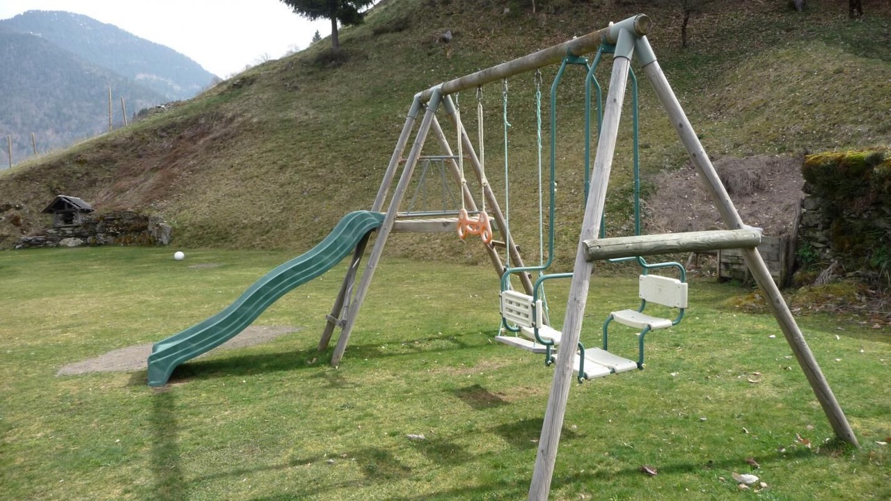 Photo of Others in Queige