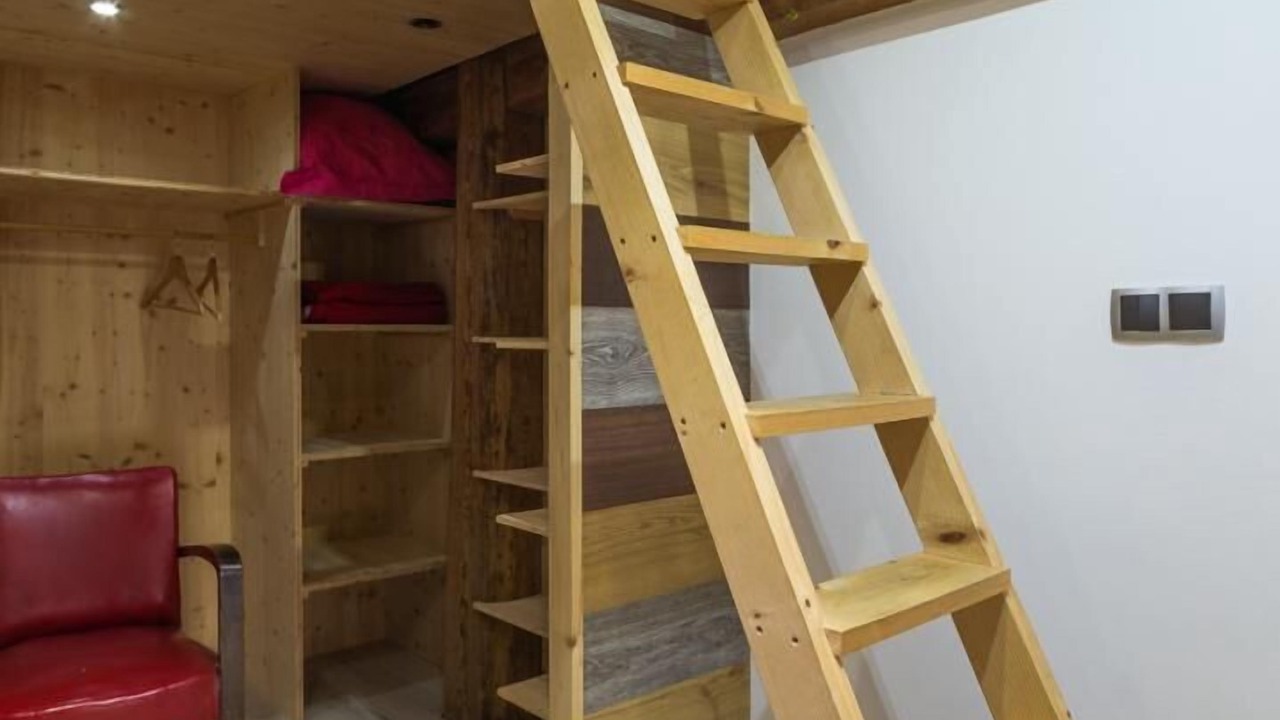 Photo of Others in Queige