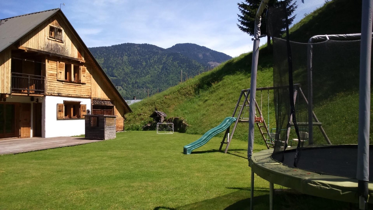 Photo of Others in Queige