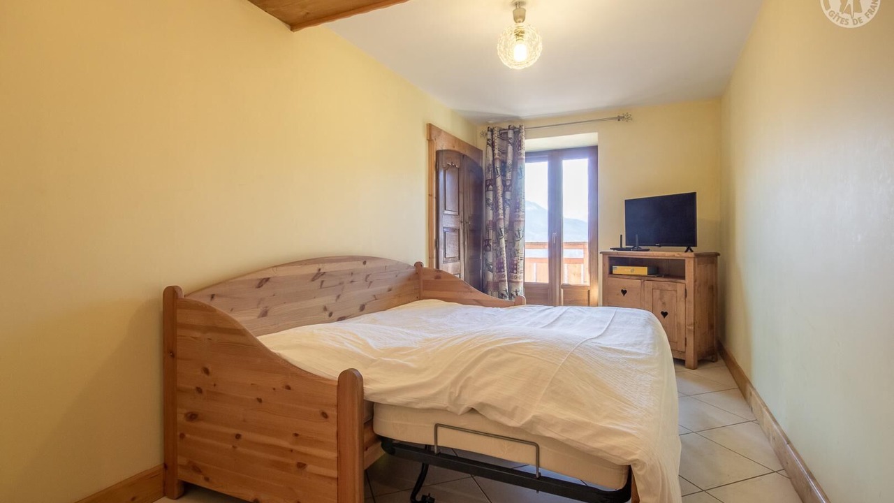 Photo of Bedroom in Queige