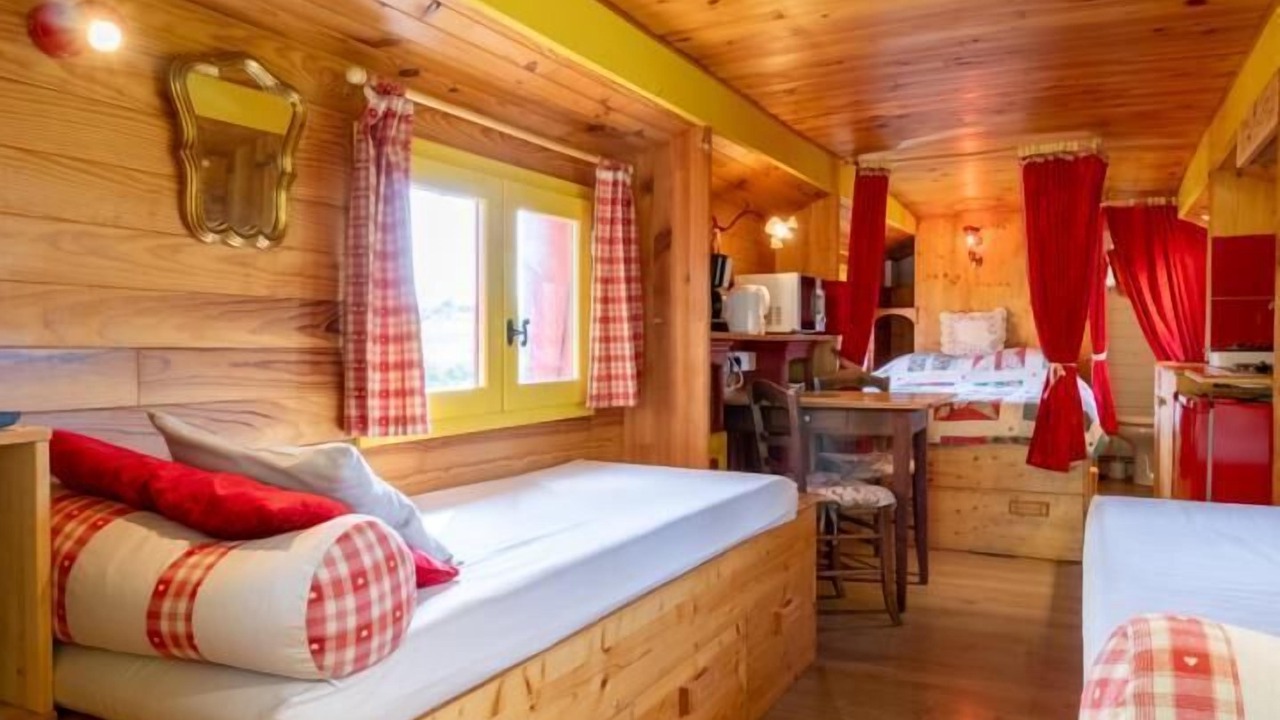 Photo of Bedroom in Sainte-Marie-d'Alvey