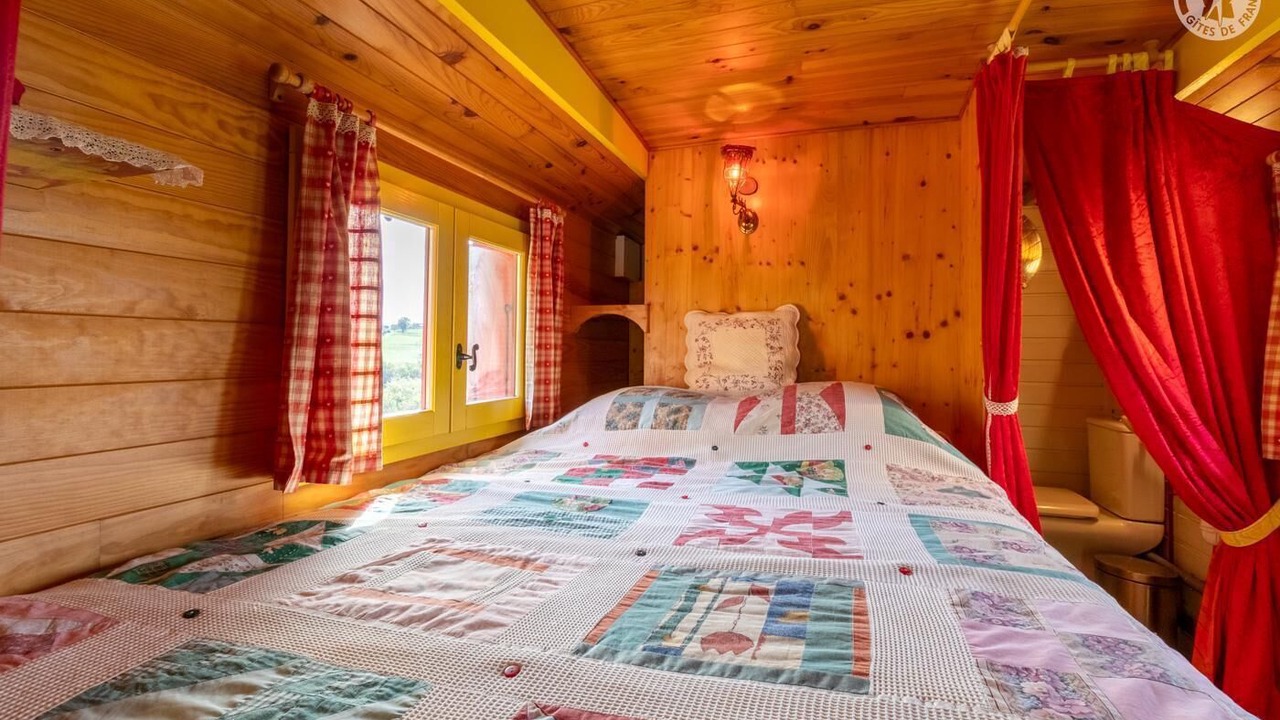 Photo of Bedroom in Sainte-Marie-d'Alvey