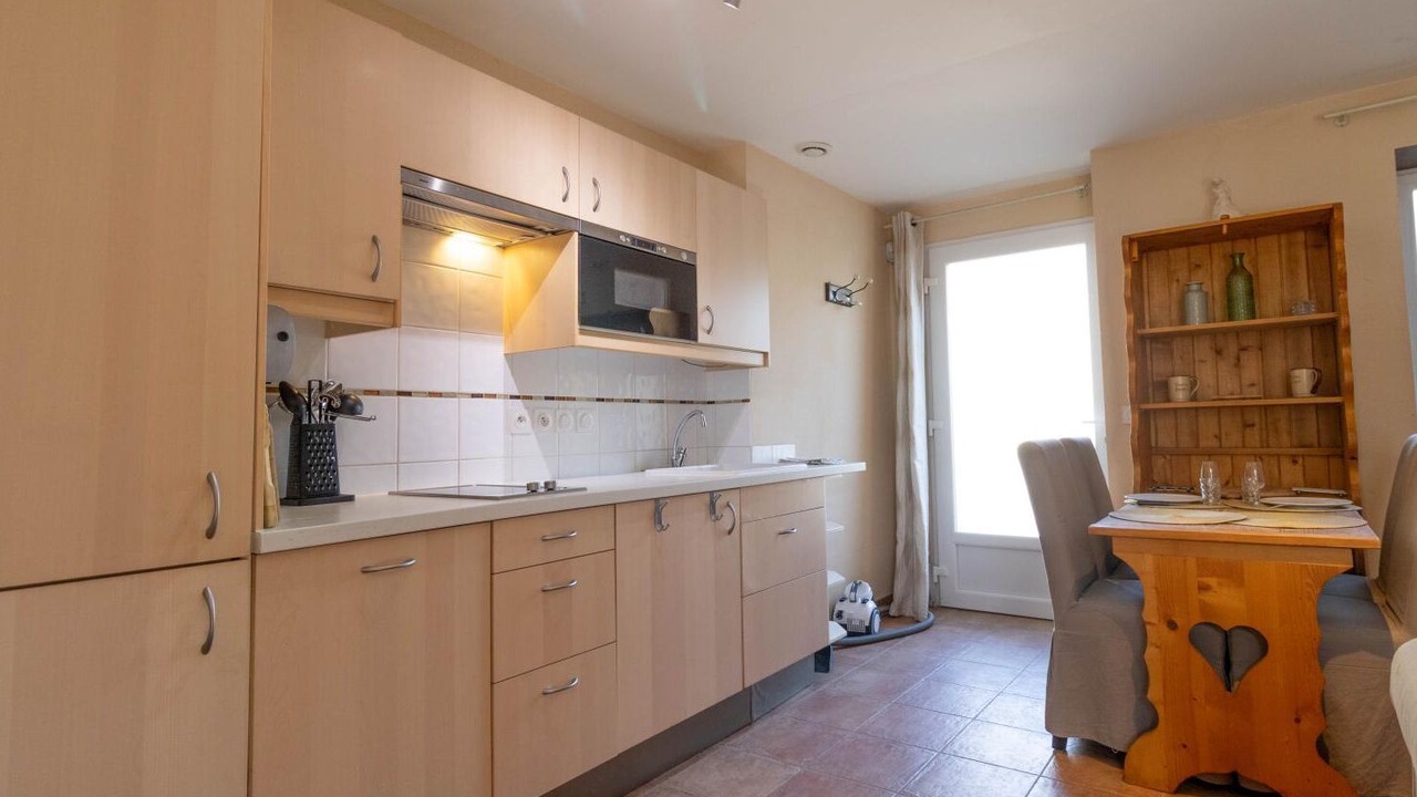 Photo of Kitchen in Sainte-Helene-du-Lac