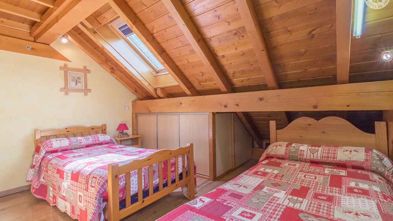 Photo of Bedroom in Queige