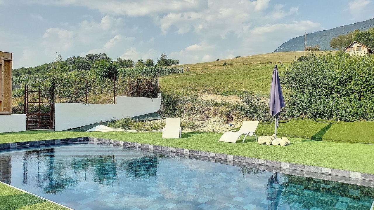 Photo of Outdoor in Meyrieux-Trouet