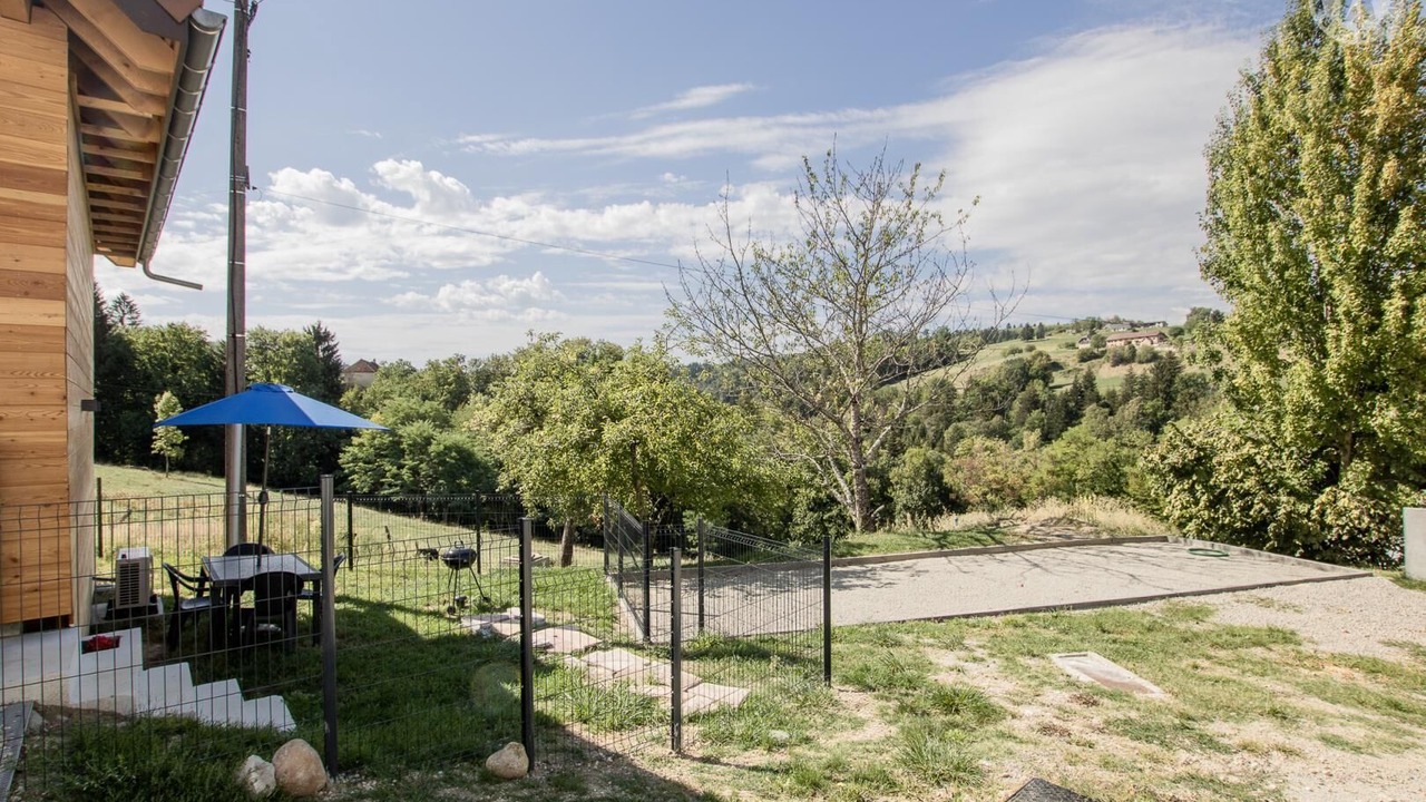 Photo of Outdoor in Meyrieux-Trouet