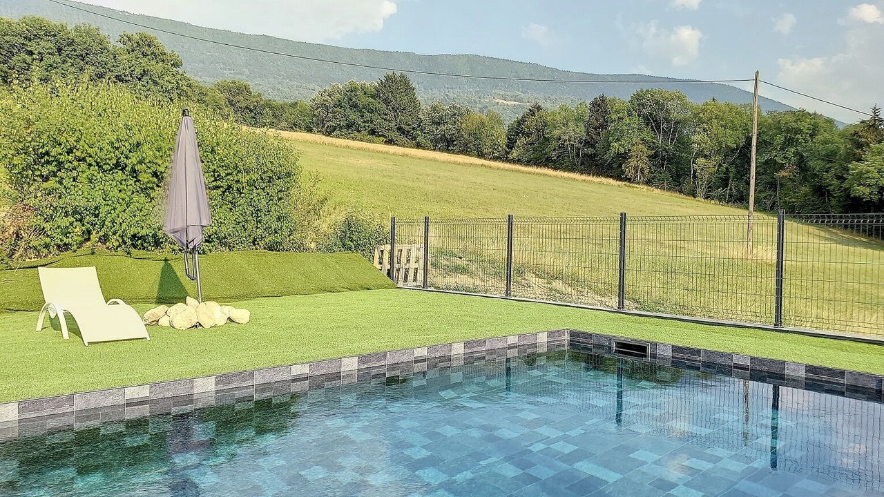 Photo of Outdoor in Meyrieux-Trouet