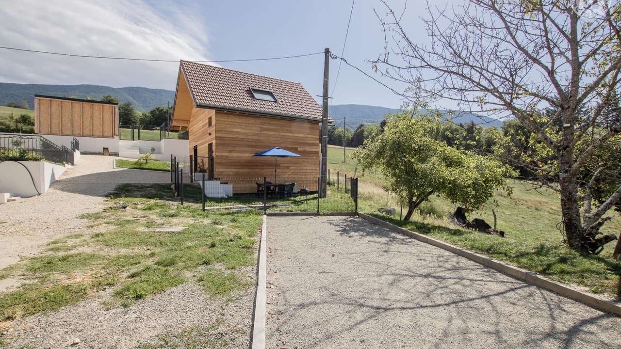 Photo of Outdoor in Meyrieux-Trouet