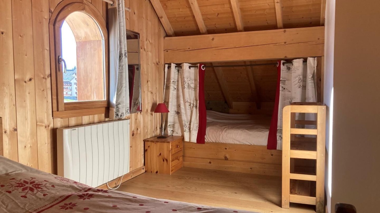 Photo of Bedroom in Albiez-le-Vieux