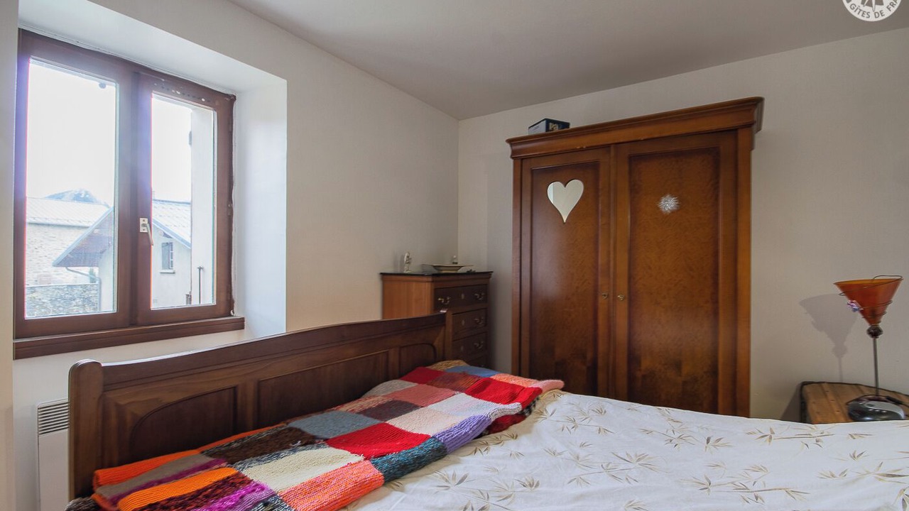 Photo of Bedroom in Saint-Michel-de-Maurienne