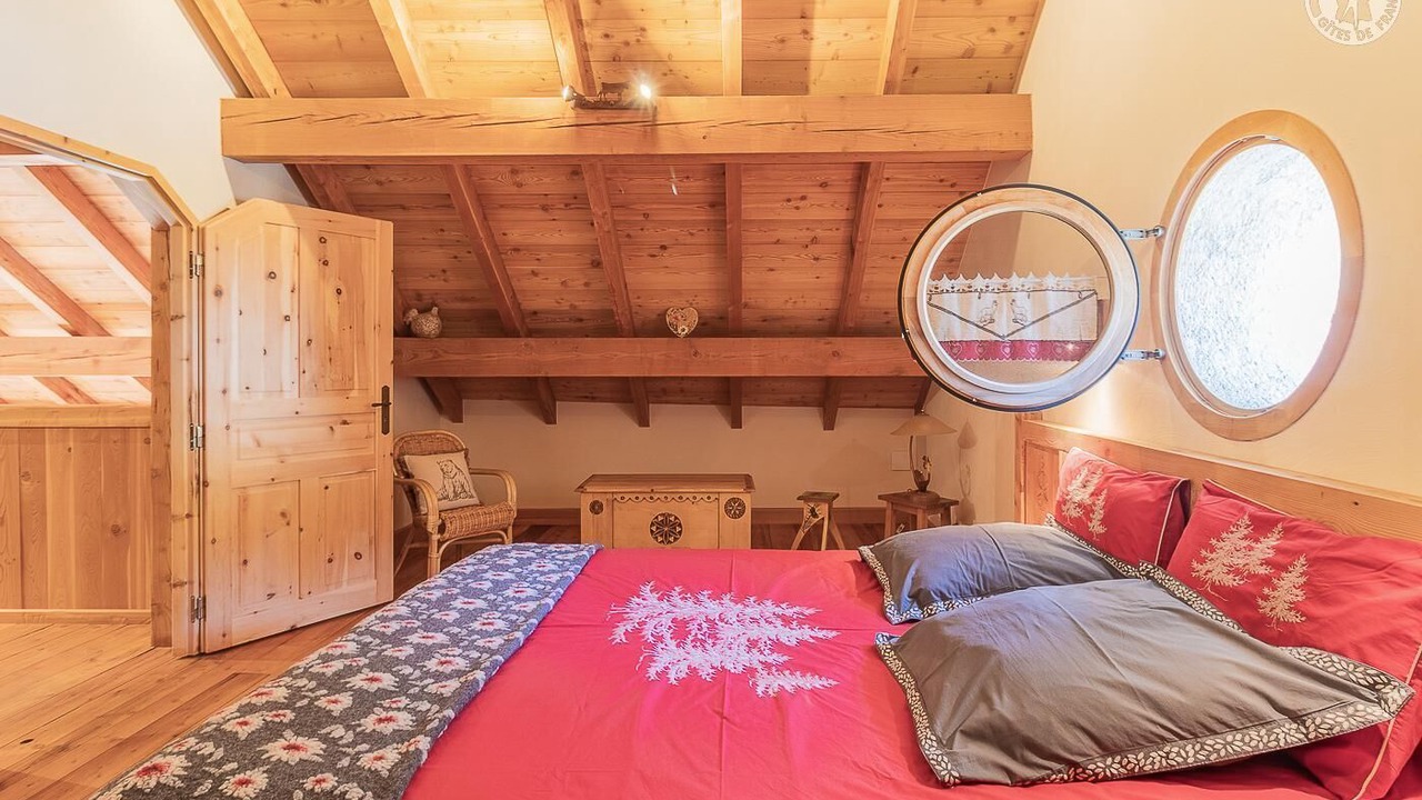 Photo of Bedroom in Montricher-Albanne