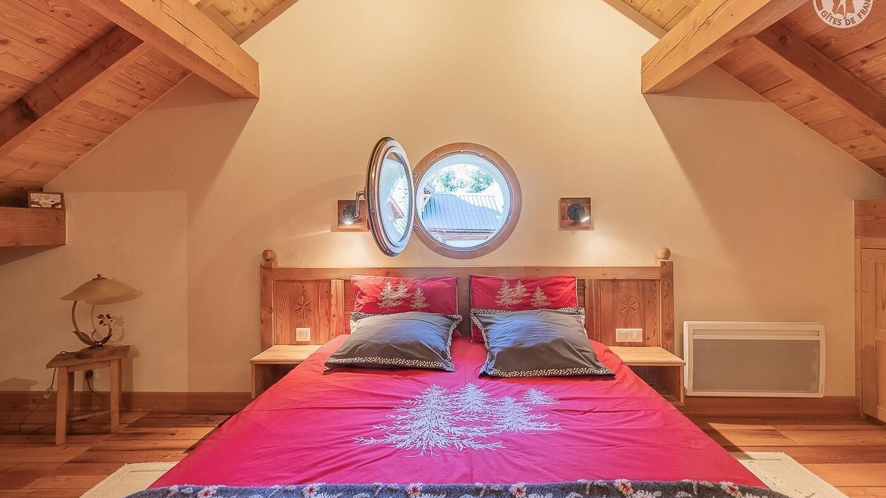 Photo of Bedroom in Montricher-Albanne