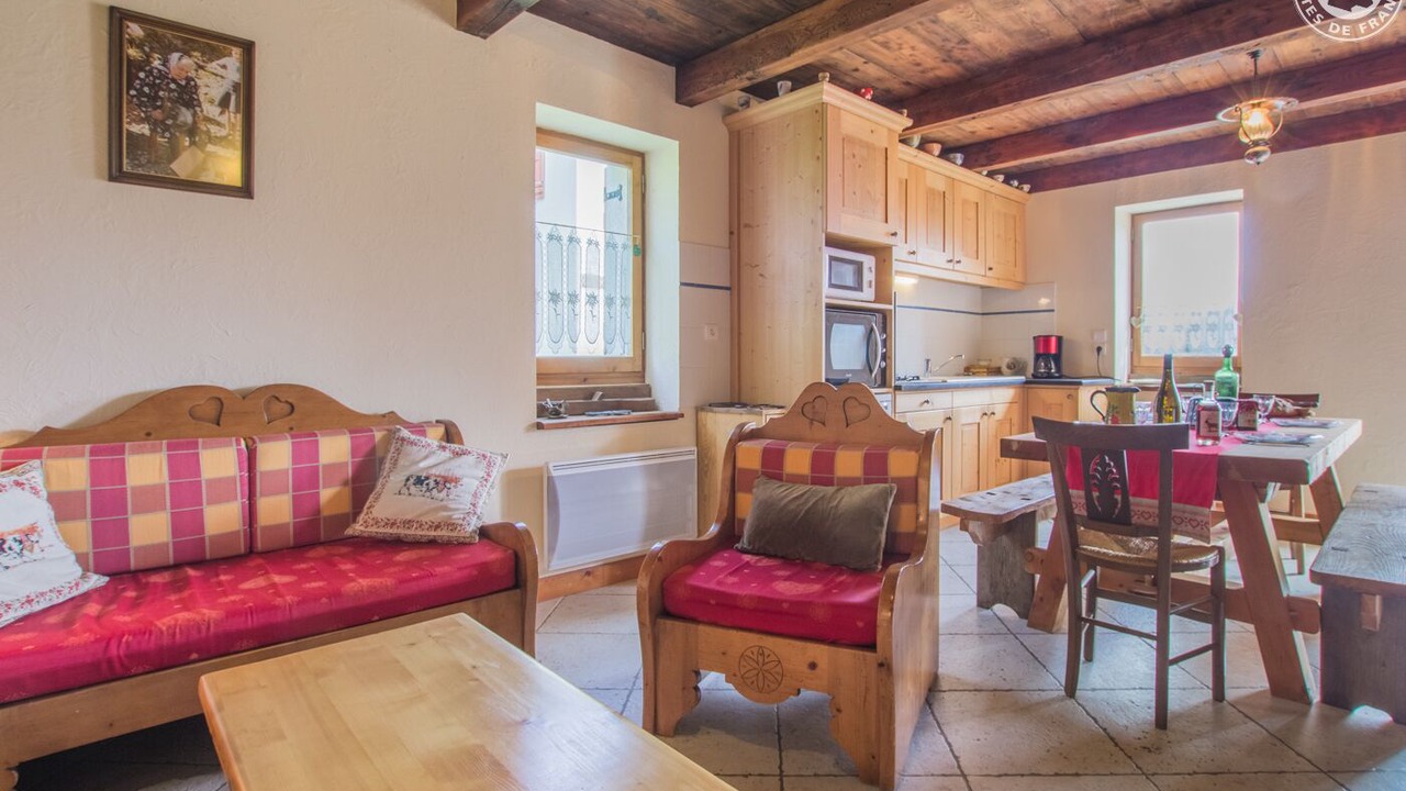 Photo of Livingroom in Montricher-Albanne