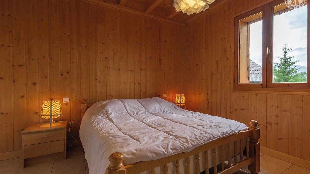 Photo of Bedroom in Albiez-le-Jeune