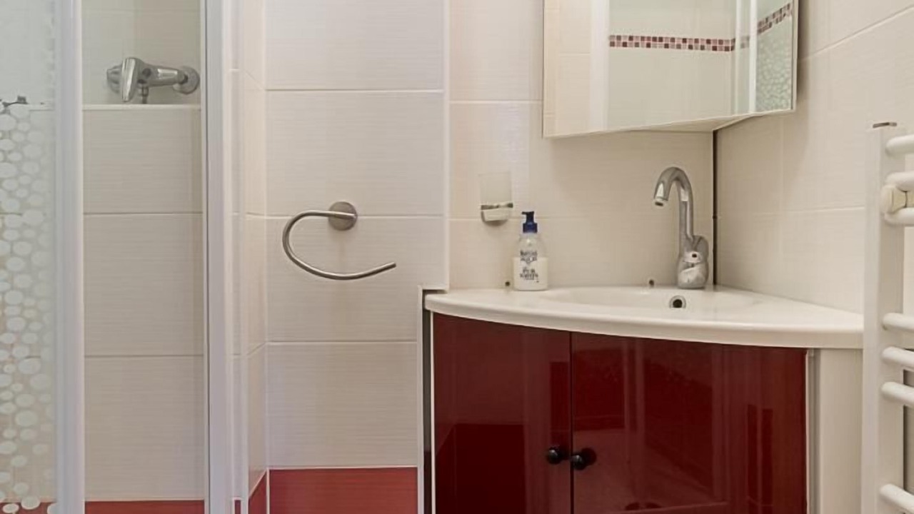 Photo of Bathroom in Saint-Julien-Mont-Denis