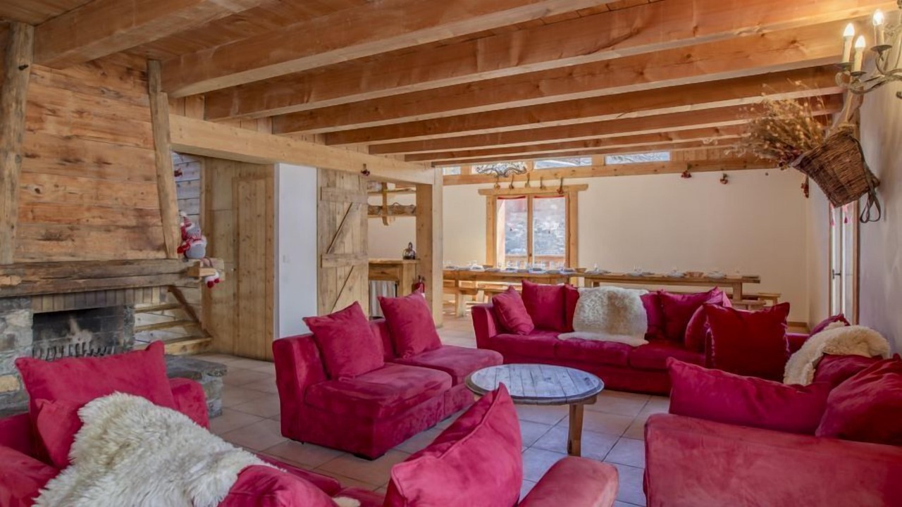 Photo of Livingroom in Praranger