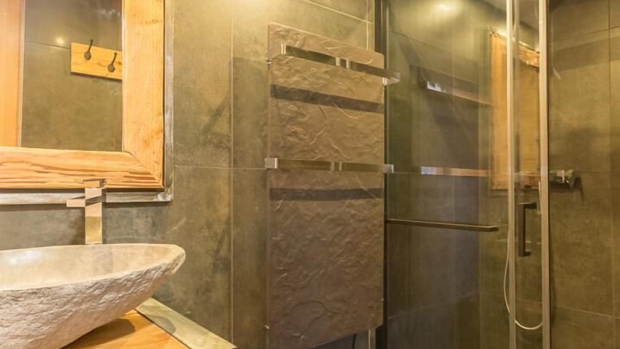 Photo of Bathroom in Les Deserts