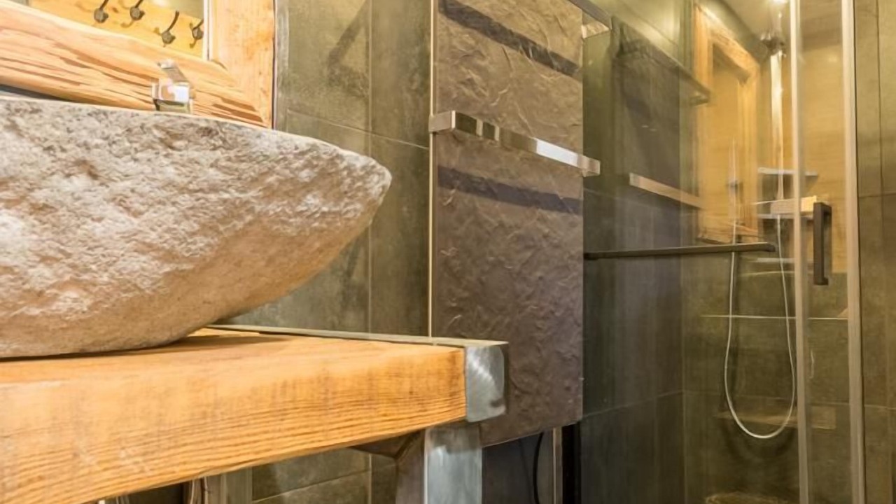 Photo of Bathroom in Les Deserts