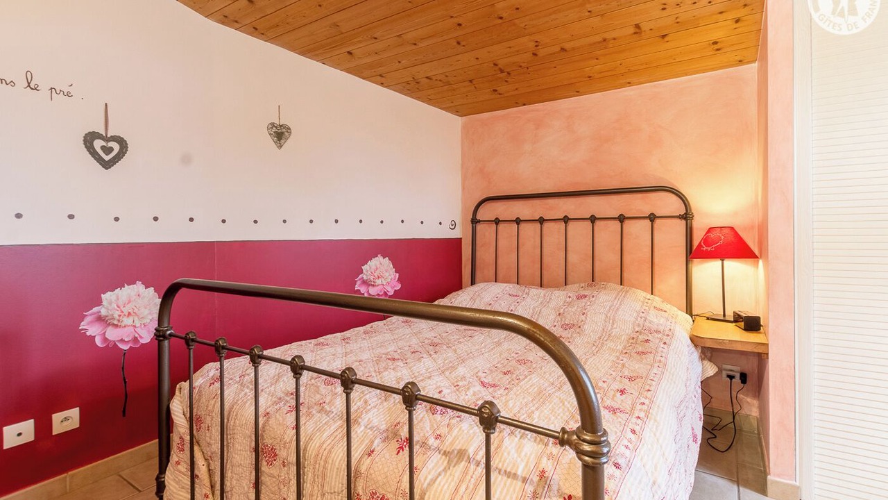 Photo of Bedroom in Gilly-sur-Isere