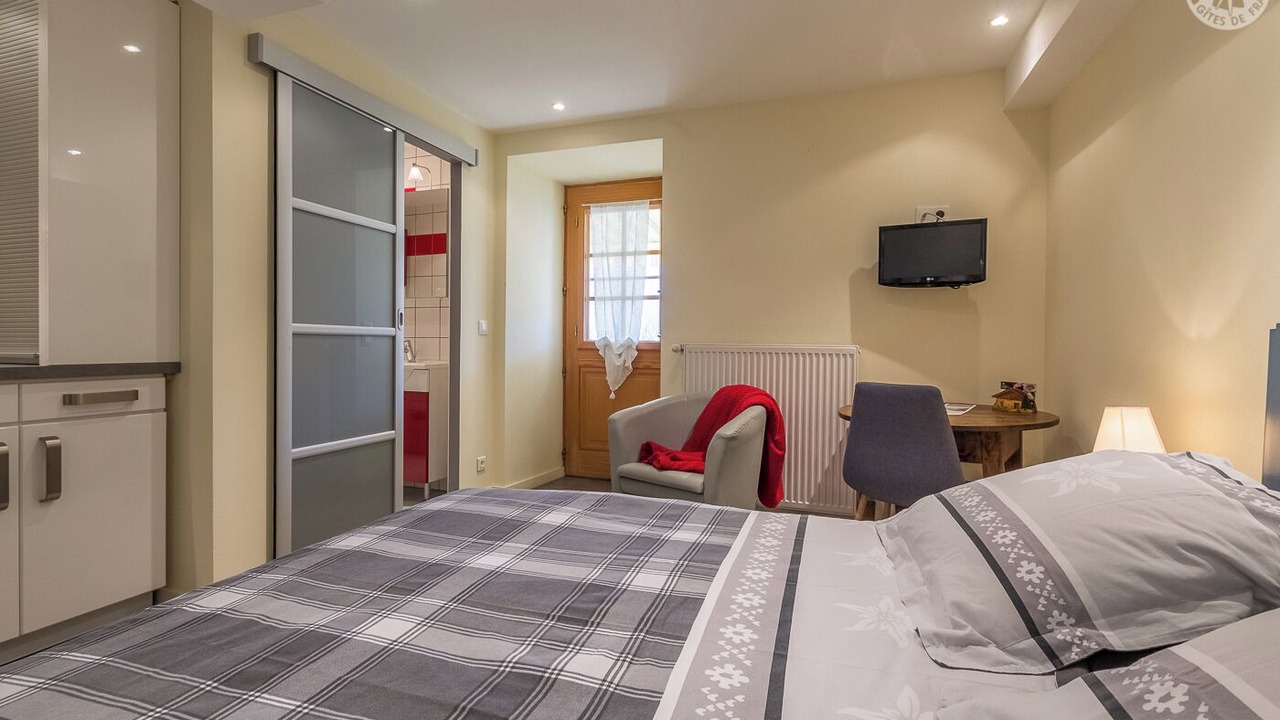 Photo of Bedroom in Mercury